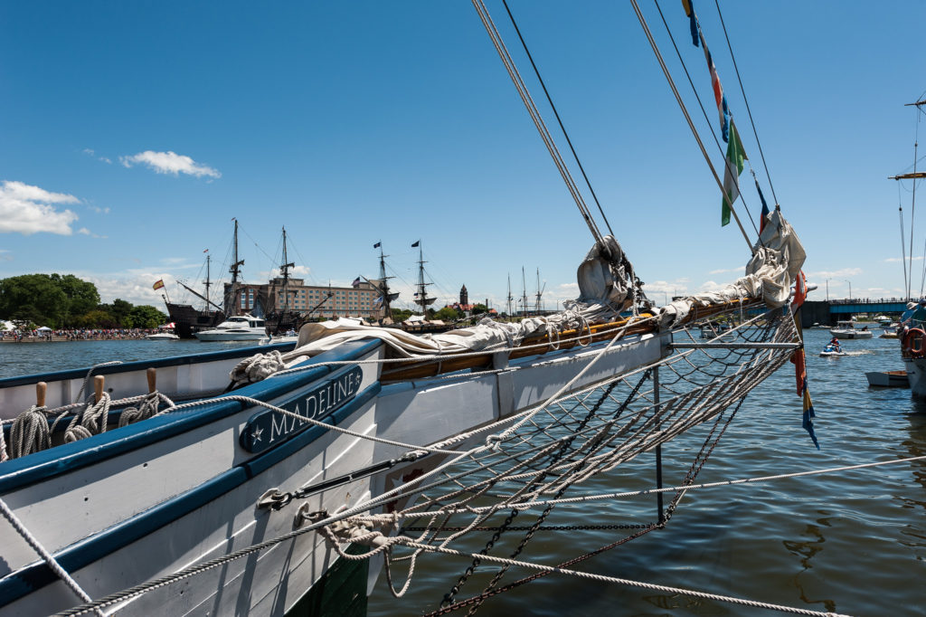 GLB_201607160228_9996